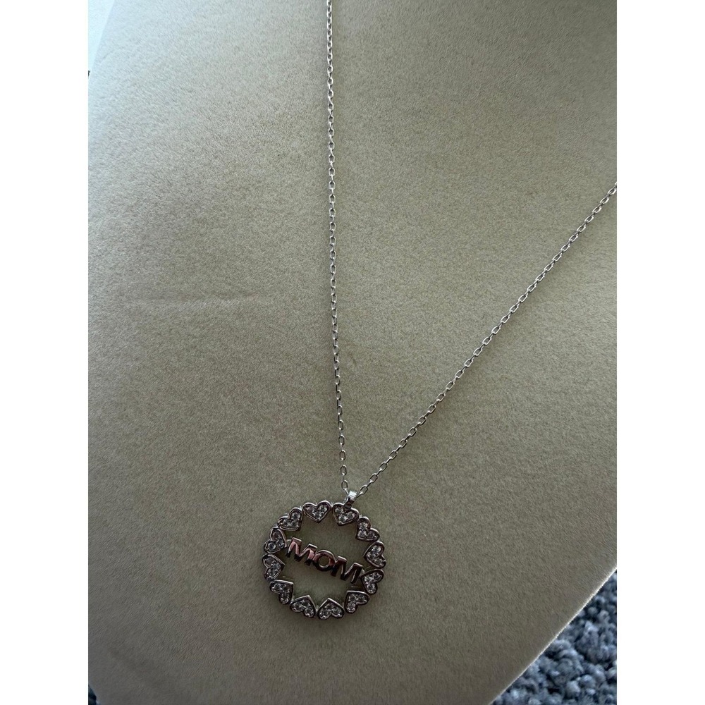 Sterling Silver MOM Heart Circle Pendant Necklace Cubic Zirconia Mother Gift - Picture 2 of 3